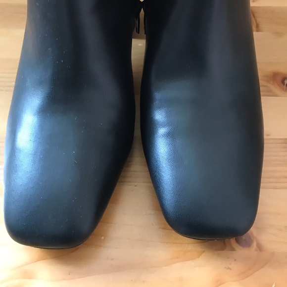 Gently worn boots from Nordstrom 11M - Picture 3 of 6